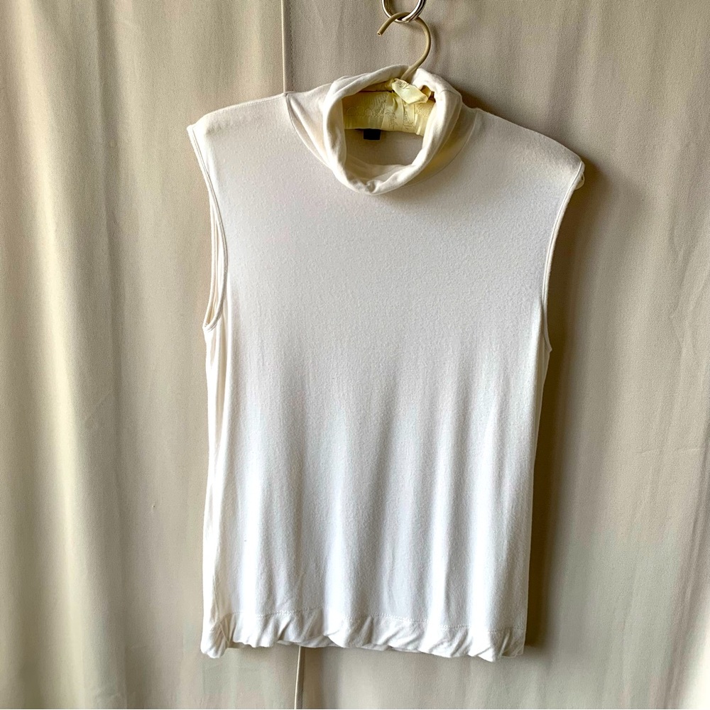 Danier Sleeveless Turtleneck